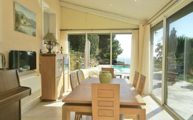 Holiday Home in Carqueiranne by the Sea