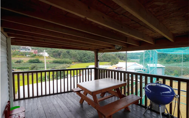 Taean Baekro-sanjang Pension