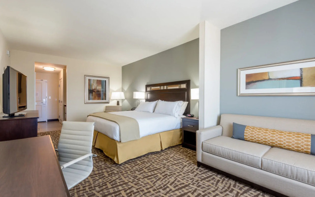 Holiday Inn Express & Suites Denver South - Castle Rock by IHG