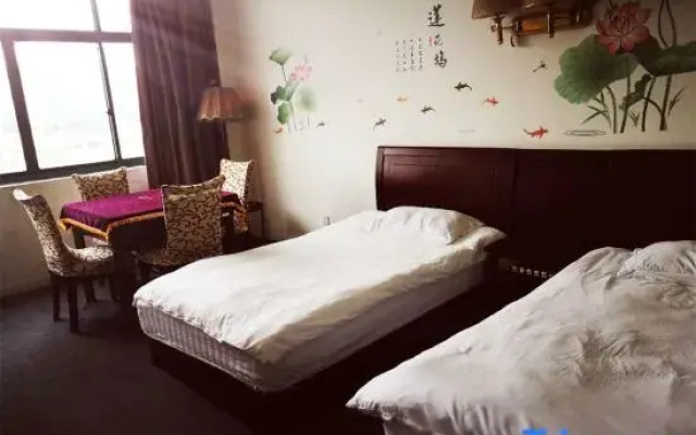 Shanghai Yanni Hotel