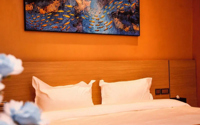 Wealth Hotel
