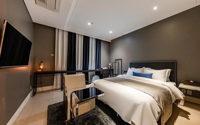 Daejeon Namoo Hotel