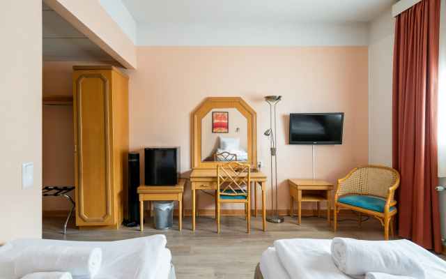 Hiisi Hotel Turku Seaport