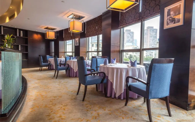 Ji Hotel Shanghai Lujiazui Beiyangjing Road Metro Station