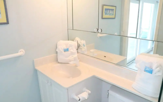 Jamaica Royale T63 - 2 Br Condo
