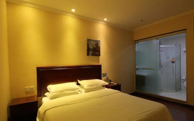 GreenTree Inn Jiangsu Yangzhou Jiangdu Bus Station Express Hotel