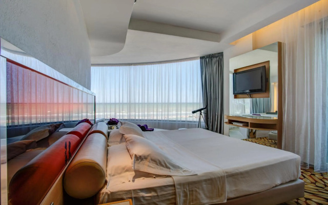 Hotel Waldorf - Premier Resort