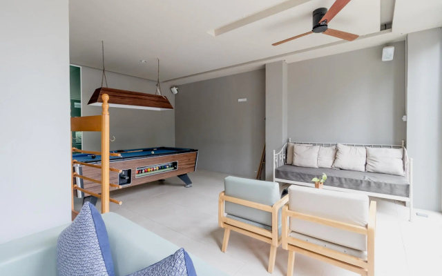 Kris 2301 - Partial sea view studio in BangTao