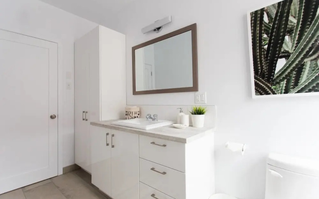 Trendy Little Italy 3 Bedroom Condo