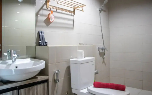 Elegant And Comfy 2Br Apartment At Springhill Terrace Residence