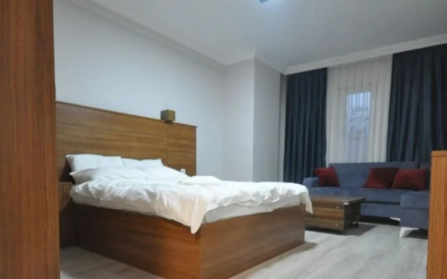 Duru Sui̇t Otel
