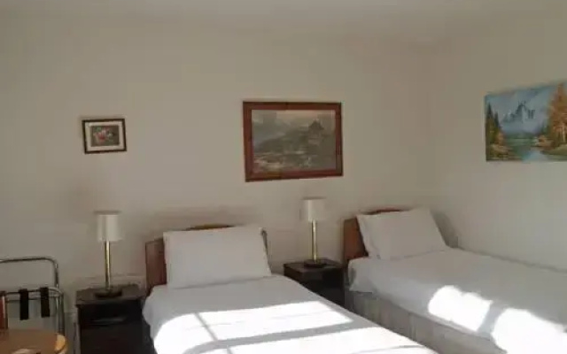 Reenard House B&B
