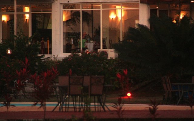 Retaj Moroni Hotel in Bambadjani, Comoros from 97$, photos, reviews - zenhotels.com hotel front