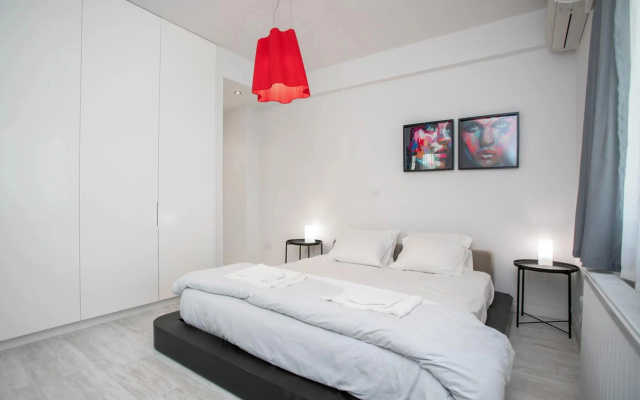 Mayra Seafront Luxury Apartment (BREAKBOOKING-CY)