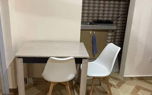 Louis Apartments