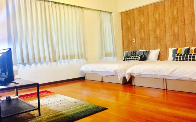 Fly Inn Hostel 2