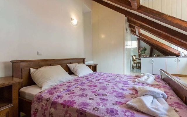 Gradac Apartment