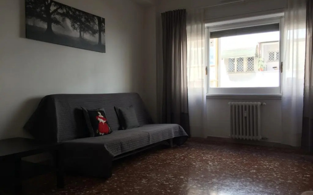 Romolo House