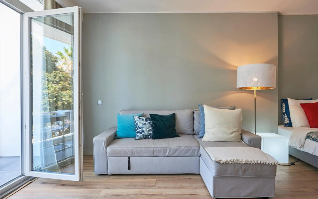 Cascais/Estoril Beachfront Apts