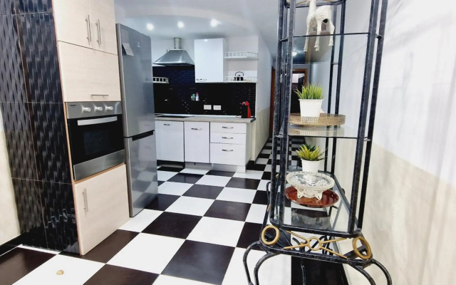 ELEGANT 2 BEDROOMS, Wifi free