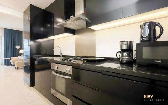 The Cosmopolitan Spacious Studio