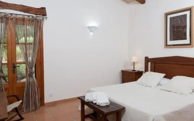 Can Tolo