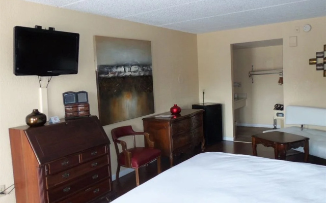 Claremont Hotel Kissimmee