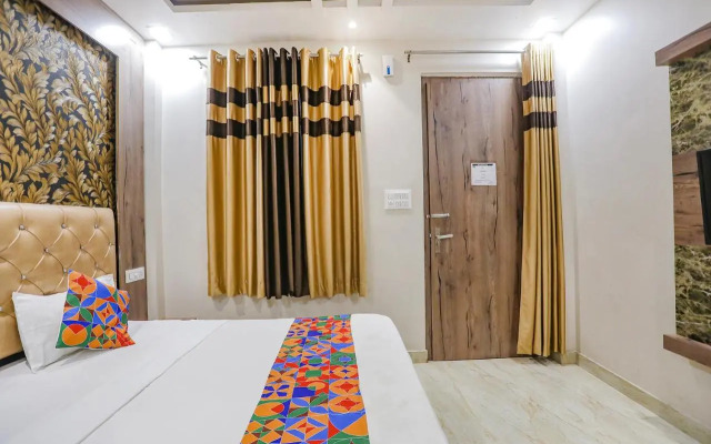 FabHotel Shri Ram Kashi