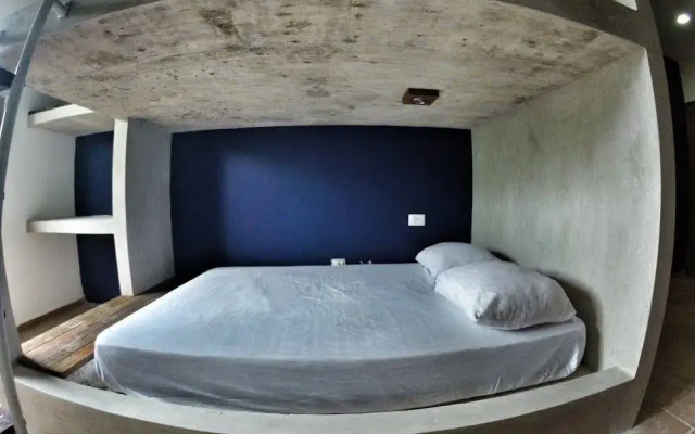 Lobo de Mar Hostel