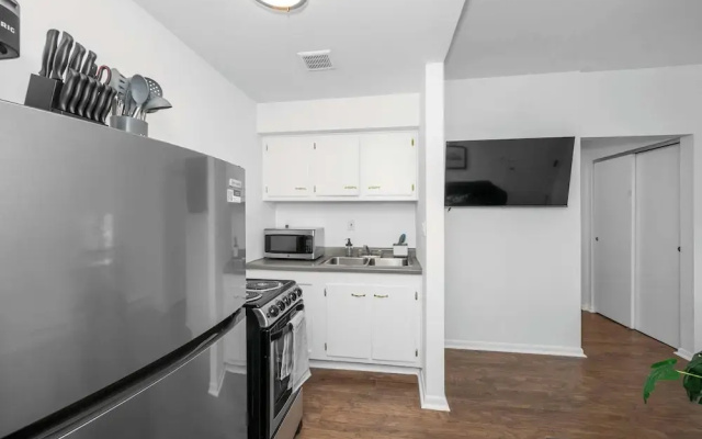 Northside Suite 1