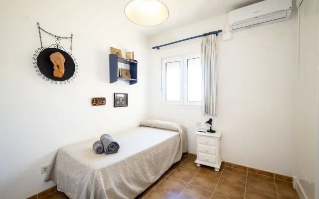 Penthouse in Punta del Moral for 7