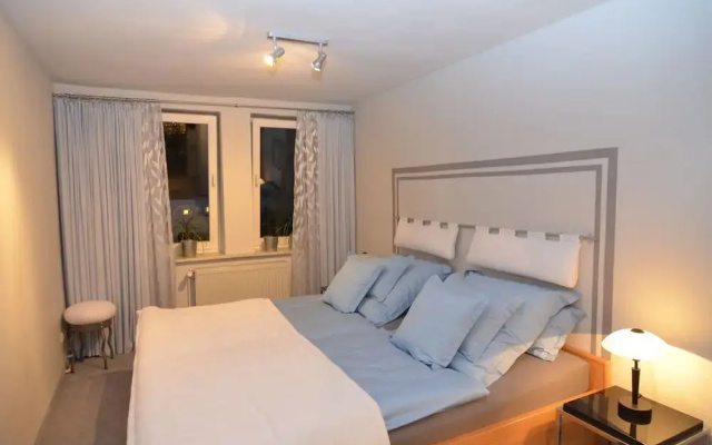 Beautiful Apartment in Hamelin With Garden