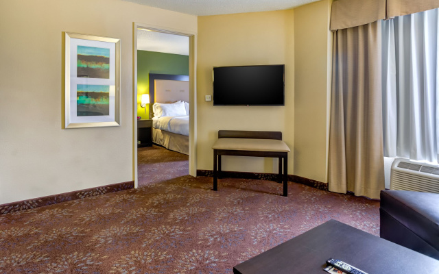 Holiday Inn Indianapolis Carmel by IHG