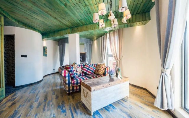 Chaofeng Hostel