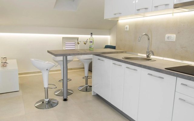 Pretty Apartment in Imotski near River