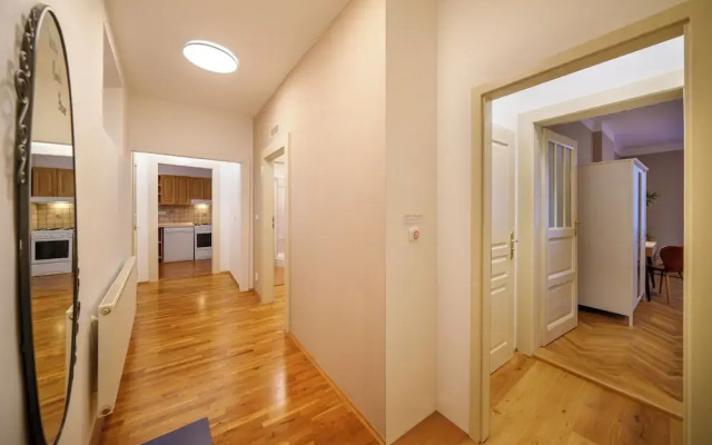 Old Town - Templova Apartments