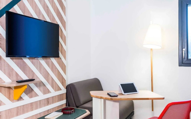 ibis Styles Rouen Val De Reuil