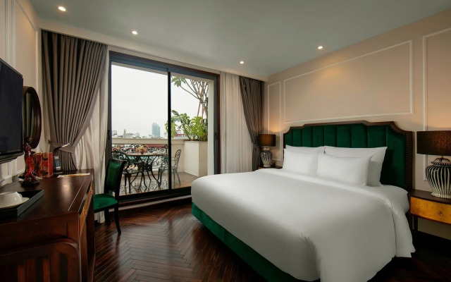 GM Premium Hotel