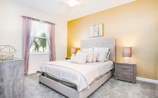 9 Bdrm Champions Gate Villa