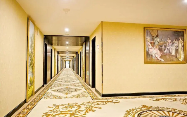 Hot Spring Leisure City International Hotel