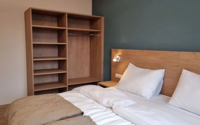 Apartment Top 3 See