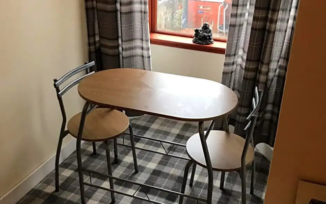 Coochie Room