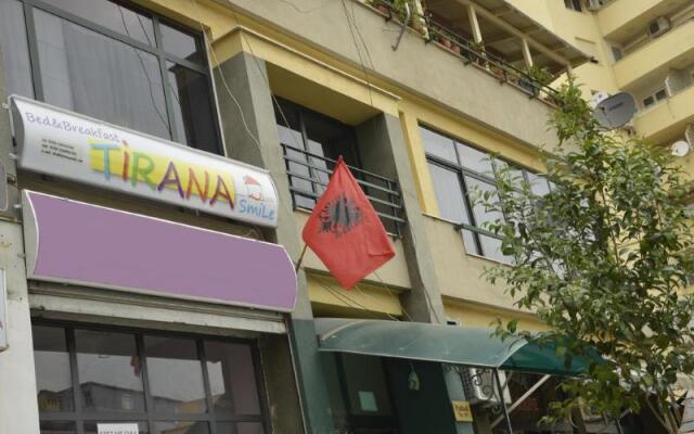 Отель B&B Tirana Smile Албания, Тирана - отзывы, цены и фото номеров - забронировать отель B&B Tirana Smile онлайн вид на фасад