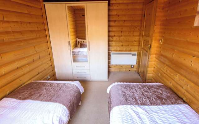 Forest Lodge