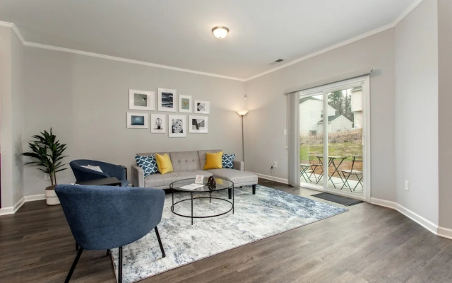 Beautiful New Construction Near Airport