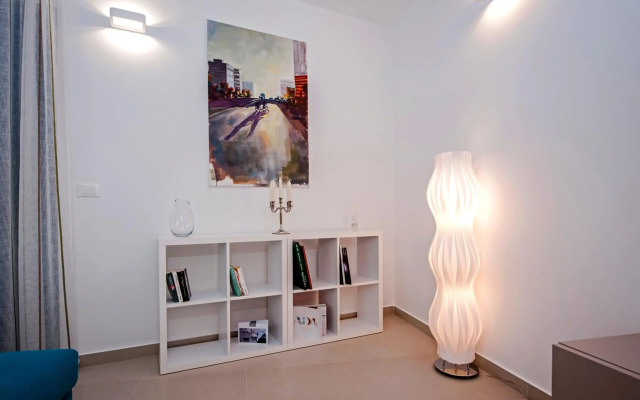 Sunset Luxury Apartment