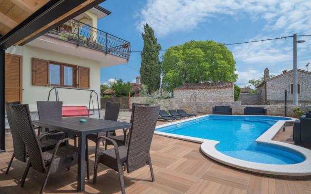 Apartment Ulika Poreč/Tar 38839