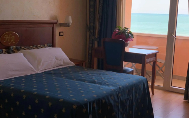 Hotel Alexander Resort