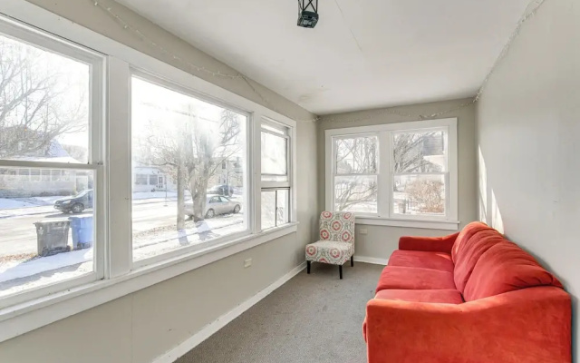 1 Mi to Downtown: Welcoming Winona Duplex