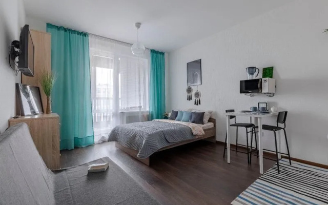 Kakadu on emb. Oktyabrskaya, 34, bldg. 4